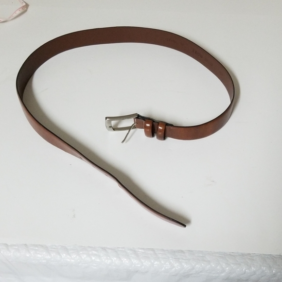 Izod Other - Izod Genuine Leather belt